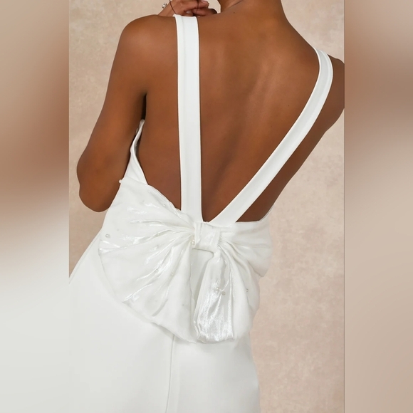 Lulus Romantic Glow White Backless Pearl Bow Maxi Dress M Wedding Bridal Party - Picture 5 of 10